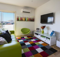Bellerive Marina View Apartments No 28 - Lightning Ridge Tourism