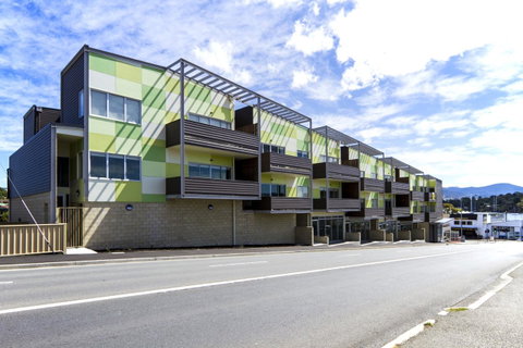 Bellerive Marina View Apartments No 28 - Lightning Ridge Tourism 18