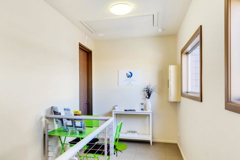 Bellerive Marina View Apartments No 28 - Lightning Ridge Tourism 33