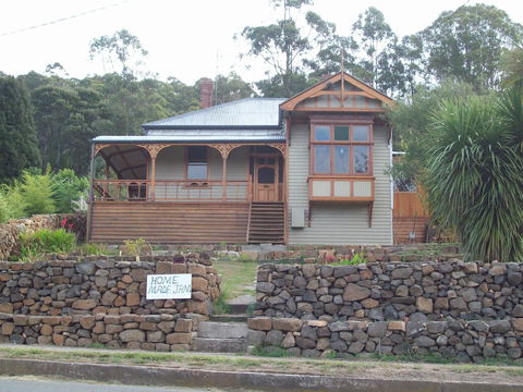 St. Pauls Bed & Breakfast - Lightning Ridge Tourism 17