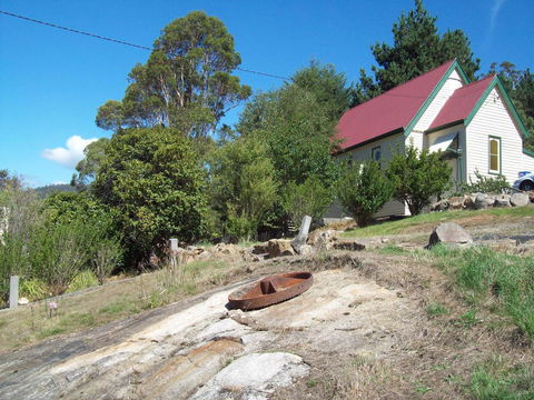 St. Pauls Bed & Breakfast - Lightning Ridge Tourism 9