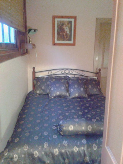 St. Pauls Bed & Breakfast - Lightning Ridge Tourism 40