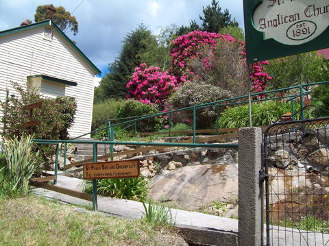 St. Pauls Bed & Breakfast - Lightning Ridge Tourism 16