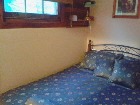St. Pauls Bed & Breakfast - Lightning Ridge Tourism 39
