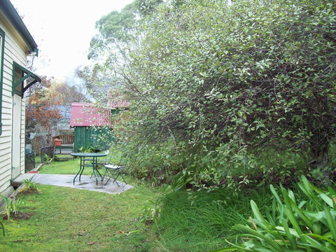 St. Pauls Bed & Breakfast - Lightning Ridge Tourism 21