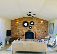 EMBRACING EVANDALE - Hosted by L'Abode Accommodation - Lightning Ridge Tourism