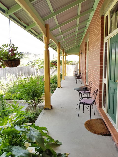 Orana House - Lightning Ridge Tourism 11