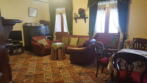 Orana House - Lightning Ridge Tourism 25