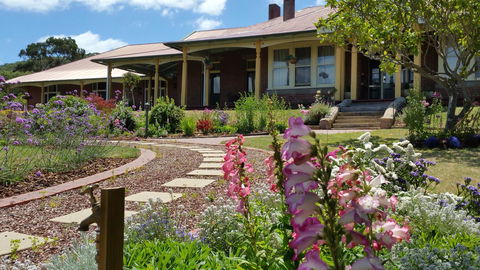 Orana House - Lightning Ridge Tourism 6