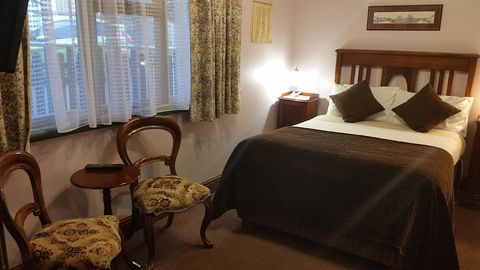 Orana House - Lightning Ridge Tourism 43