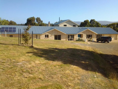 Marinavisage - Lightning Ridge Tourism 7