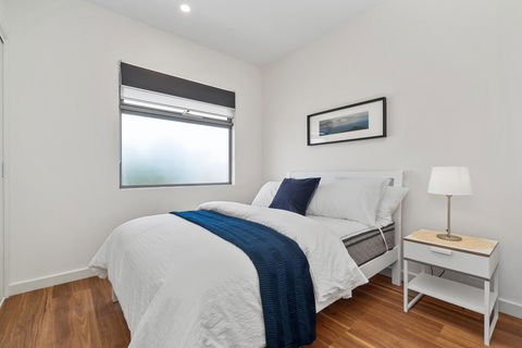 Rosewater Townhouses Dromana - Lightning Ridge Tourism 3