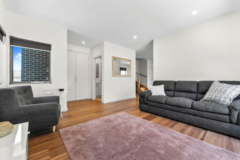 Rosewater Townhouses Dromana - Lightning Ridge Tourism 7