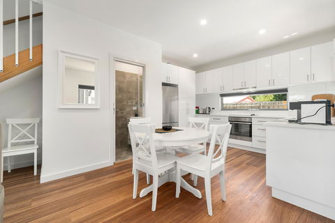Rosewater Townhouses Dromana - Lightning Ridge Tourism 16
