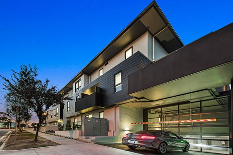 Manhattan Apartments - Notting Hill - Lightning Ridge Tourism 30