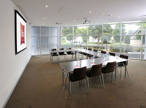 Ibis Melbourne - Glen Waverley - Lightning Ridge Tourism 29