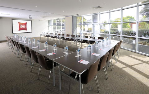 Ibis Melbourne - Glen Waverley - Lightning Ridge Tourism 27