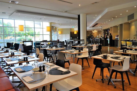 Ibis Melbourne - Glen Waverley - Lightning Ridge Tourism 14