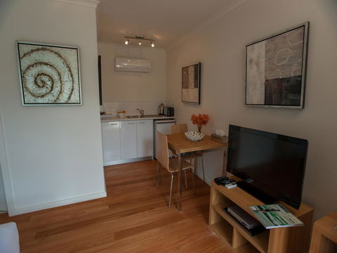 Great Ocean Road Resort - Lightning Ridge Tourism 36