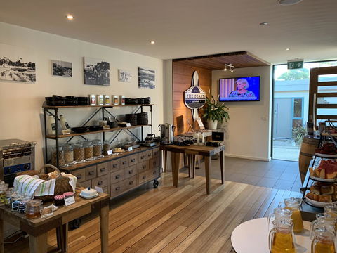 Great Ocean Road Resort - Lightning Ridge Tourism 3
