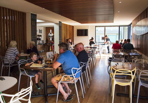Great Ocean Road Resort - Lightning Ridge Tourism 5