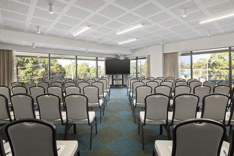 Quest Burwood East - Lightning Ridge Tourism 10