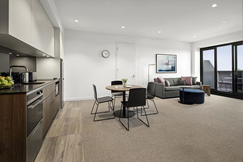 Quest Burwood East - Lightning Ridge Tourism 16