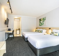 Nightcap at Matthew Flinders Hotel - Lightning Ridge Tourism