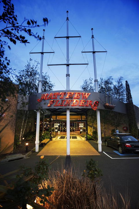 Nightcap At Matthew Flinders Hotel - Lightning Ridge Tourism 43
