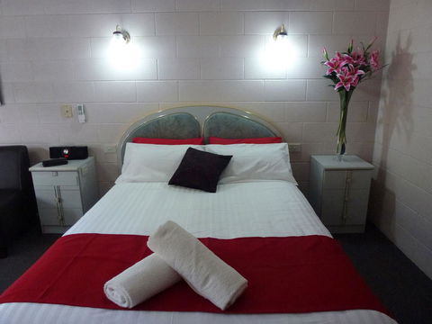 The Grampians Motel - Lightning Ridge Tourism 31