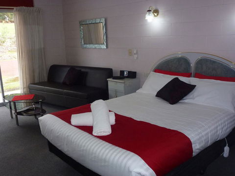 The Grampians Motel - Lightning Ridge Tourism 32