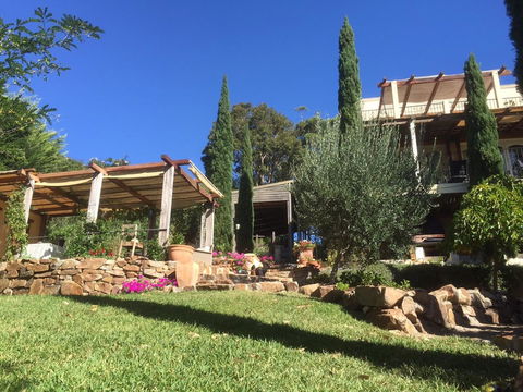 Villa Mallorca - Lightning Ridge Tourism 44
