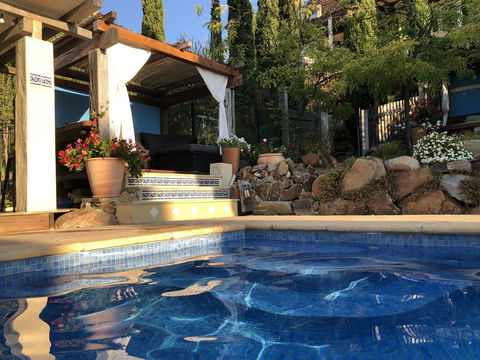 Villa Mallorca - Lightning Ridge Tourism 25