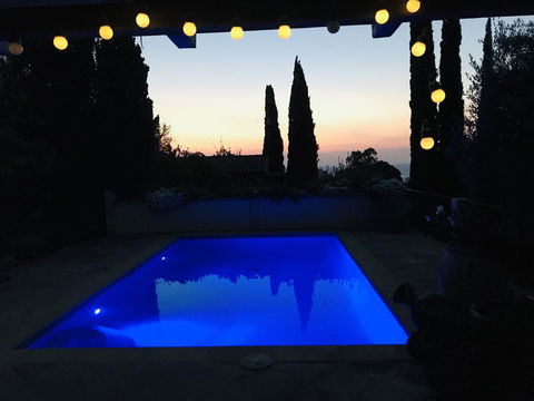 Villa Mallorca - Lightning Ridge Tourism 22