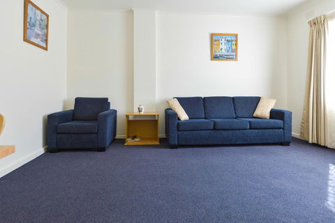 Heyfield Motel And Apartments - Lightning Ridge Tourism 17
