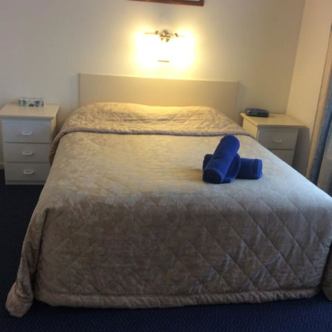 Heyfield Motel And Apartments - Lightning Ridge Tourism 8