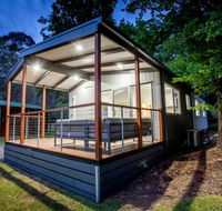 Bright Freeburgh Caravan Park - Lightning Ridge Tourism
