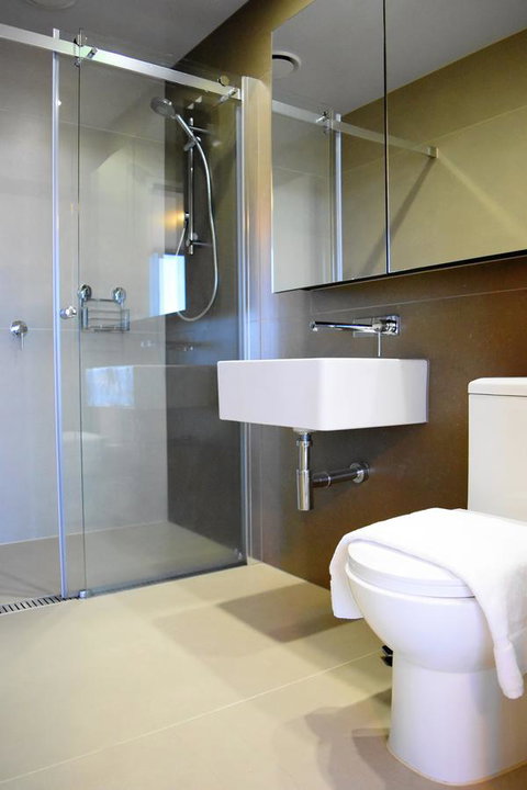 Melbourne SkyHigh Apartments - Lightning Ridge Tourism 30