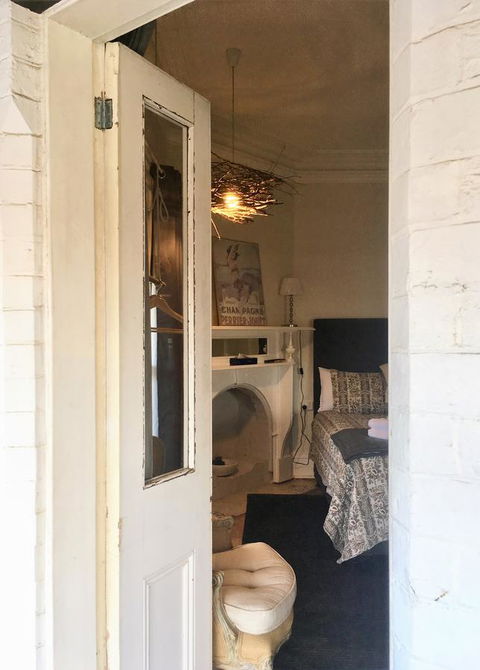 The Alexandra Hotel - Lightning Ridge Tourism 5