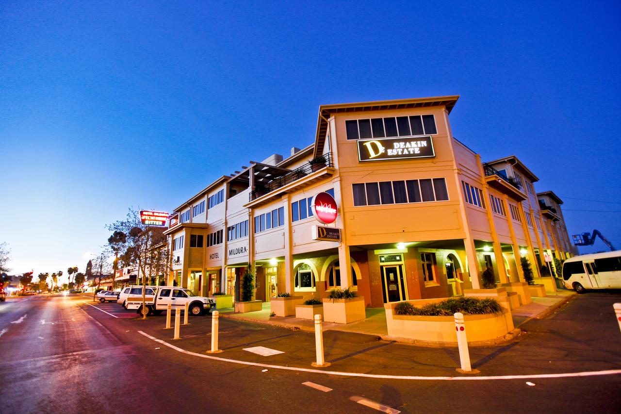  Lightning Ridge Tourism