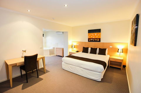 Mercure Hotel Mildura - Lightning Ridge Tourism 14