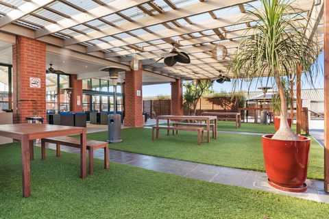 All Seasons Resort Hotel Bendigo - Lightning Ridge Tourism 34