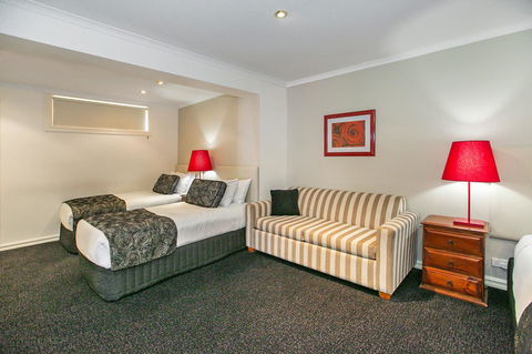 All Seasons Resort Hotel Bendigo - Lightning Ridge Tourism 16