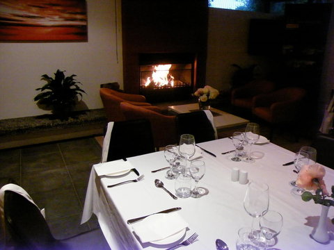 Phillip Island Apartments - Lightning Ridge Tourism 12