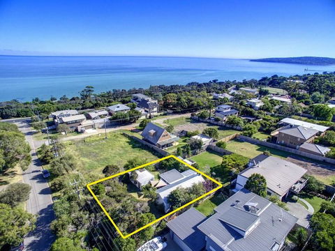 Dromana Holiday Beach House - Lightning Ridge Tourism 0