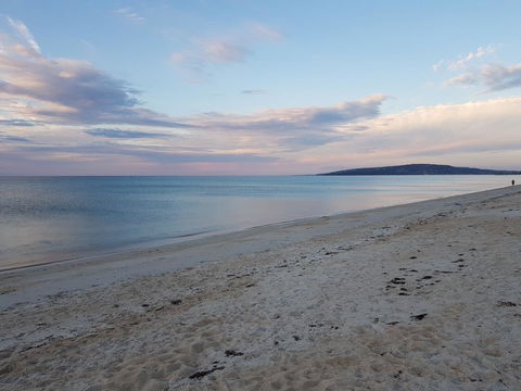 Dromana Holiday Beach House - Lightning Ridge Tourism 6
