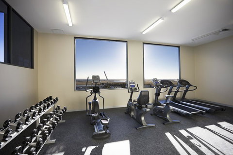 Mantra Melbourne Airport - Lightning Ridge Tourism 14