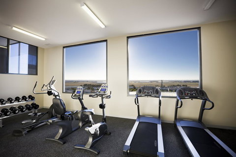 Mantra Melbourne Airport - Lightning Ridge Tourism 13