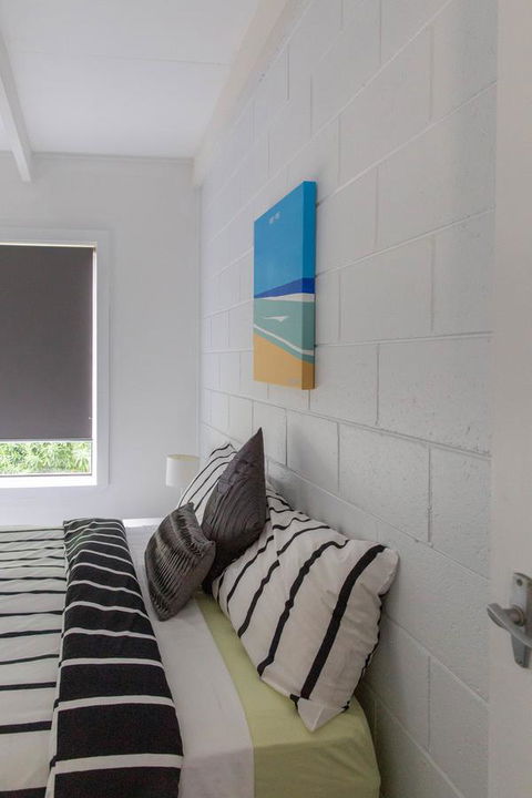 Prom Coast Apartments - Lightning Ridge Tourism 2