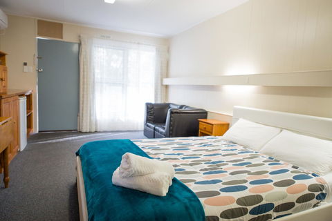 Gariwerd Motel - Lightning Ridge Tourism 15